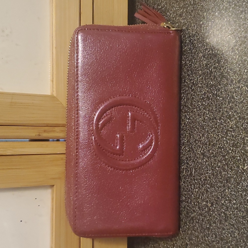 Gucci Soho Zippy Wallet